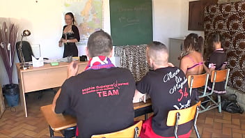 Sexo sujo em uma escola francesa