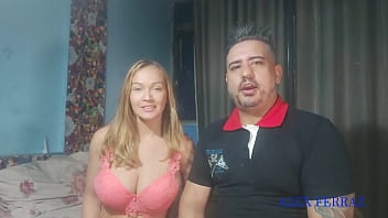 Fodendo gostoso no pelo com Larissa Leite , abriu o cuzinho levou muita porra na boca e ganhou até chuva dourada